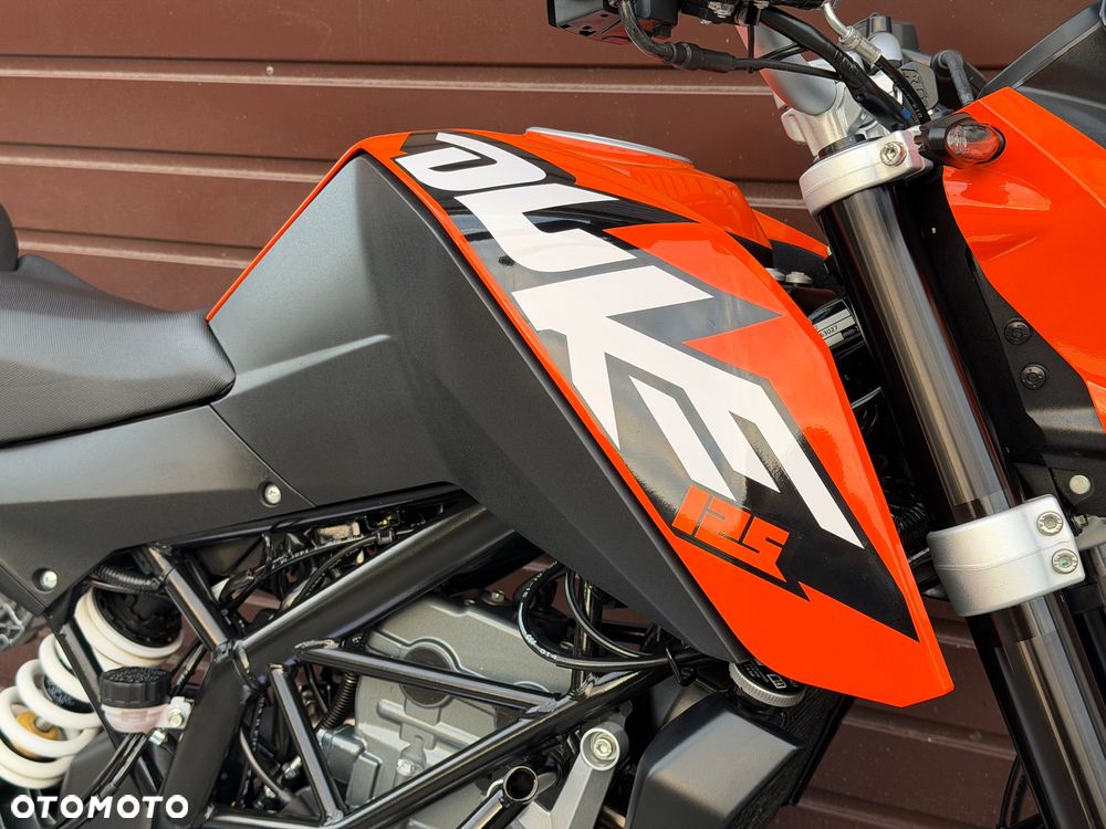KTM Duke 125 - 4