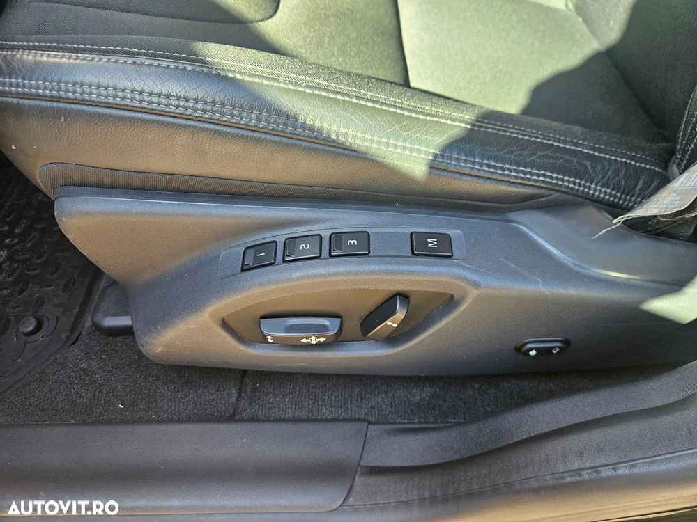 Volvo XC 60 D3 Geartronic Momentum - 10