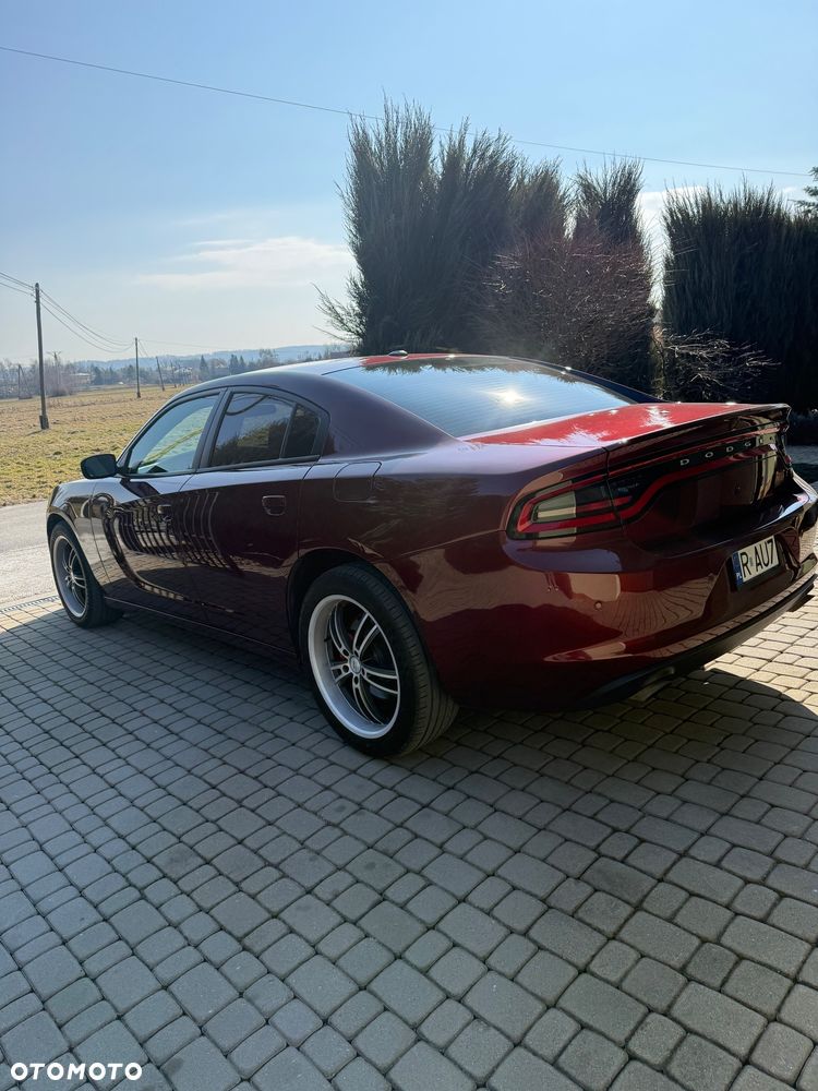 Dodge Charger 5.7 R/T - 12