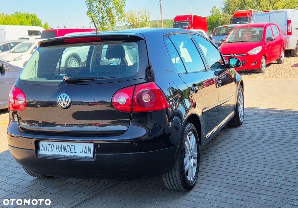 Volkswagen Golf - 4
