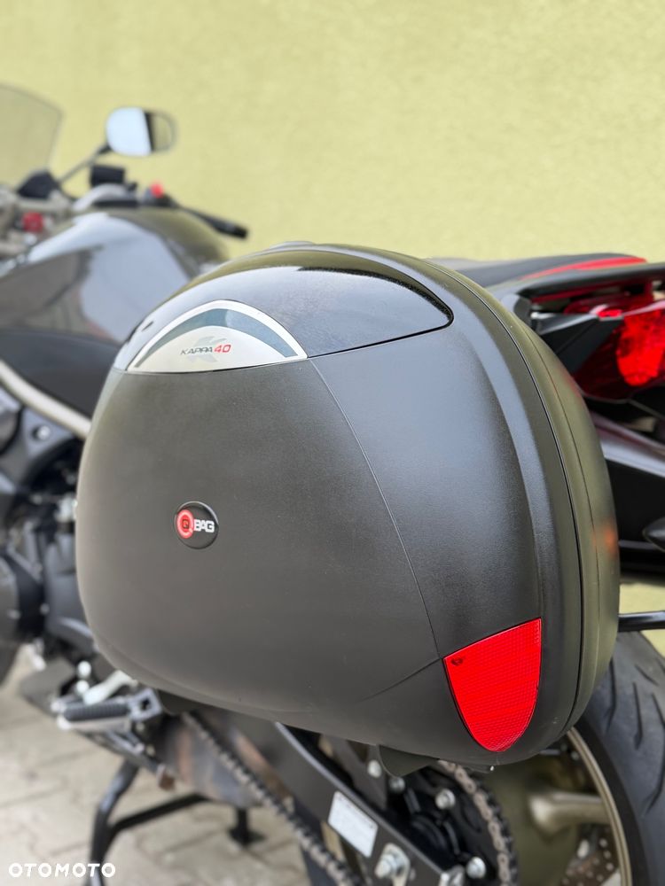 Yamaha XJ - 22