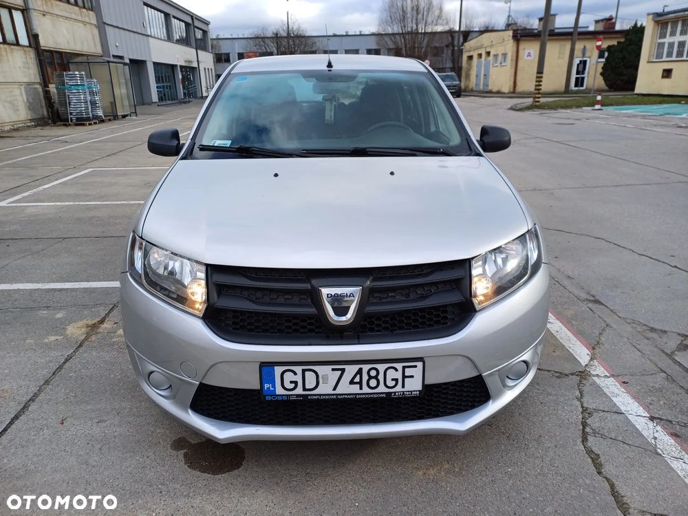 Dacia Sandero 1.2 16V Ambiance - 8