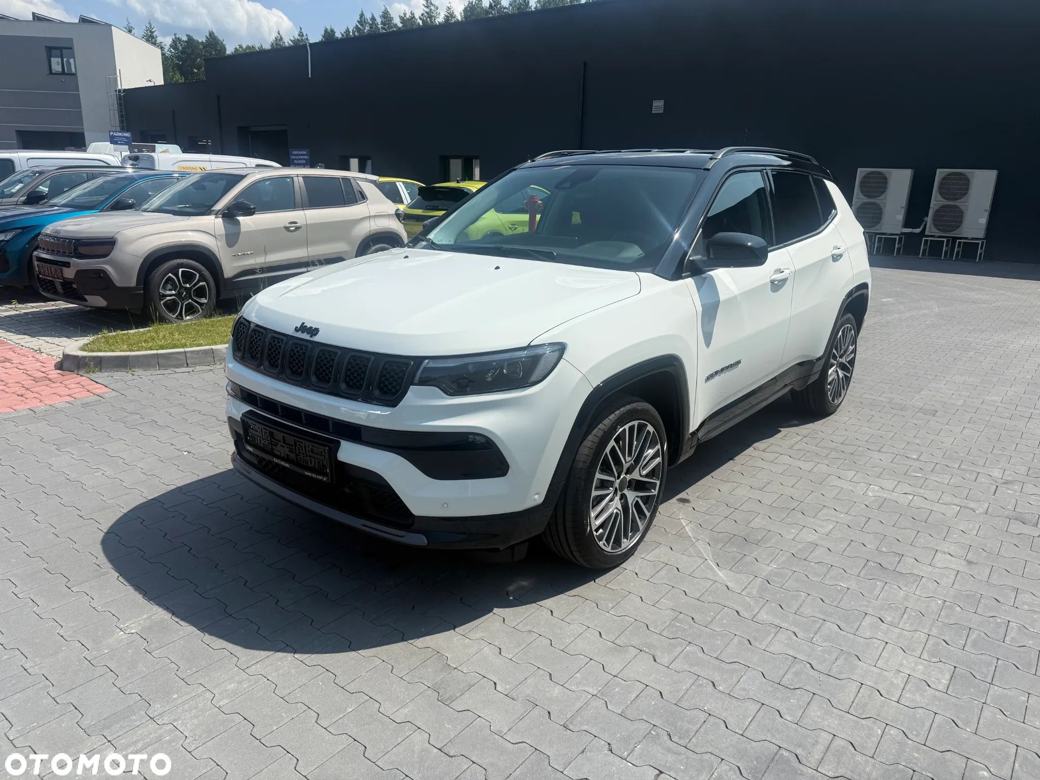 Jeep Compass 1.5 T4 mHEV Summit Winter Edition FWD S&S DCT - 1