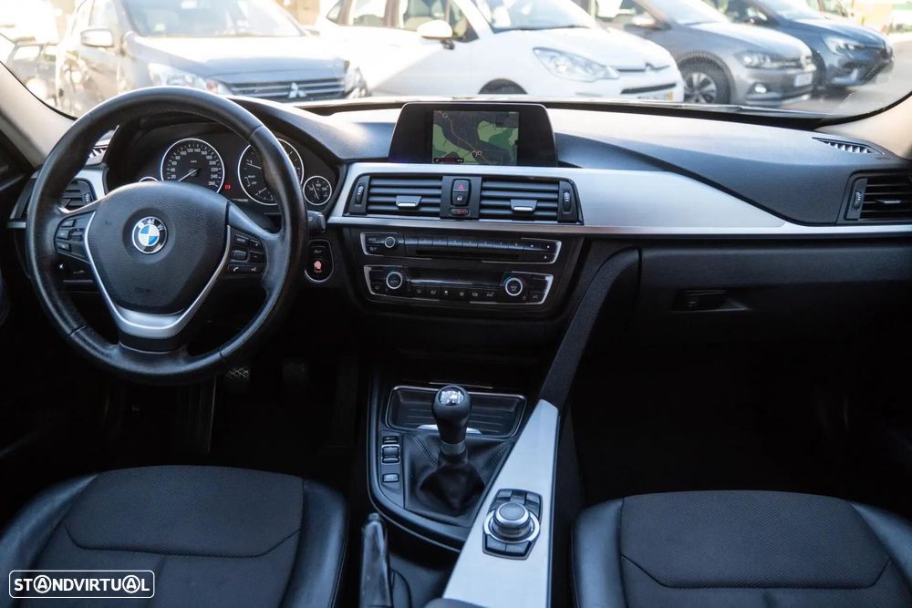 BMW 318 d Line Modern - 5
