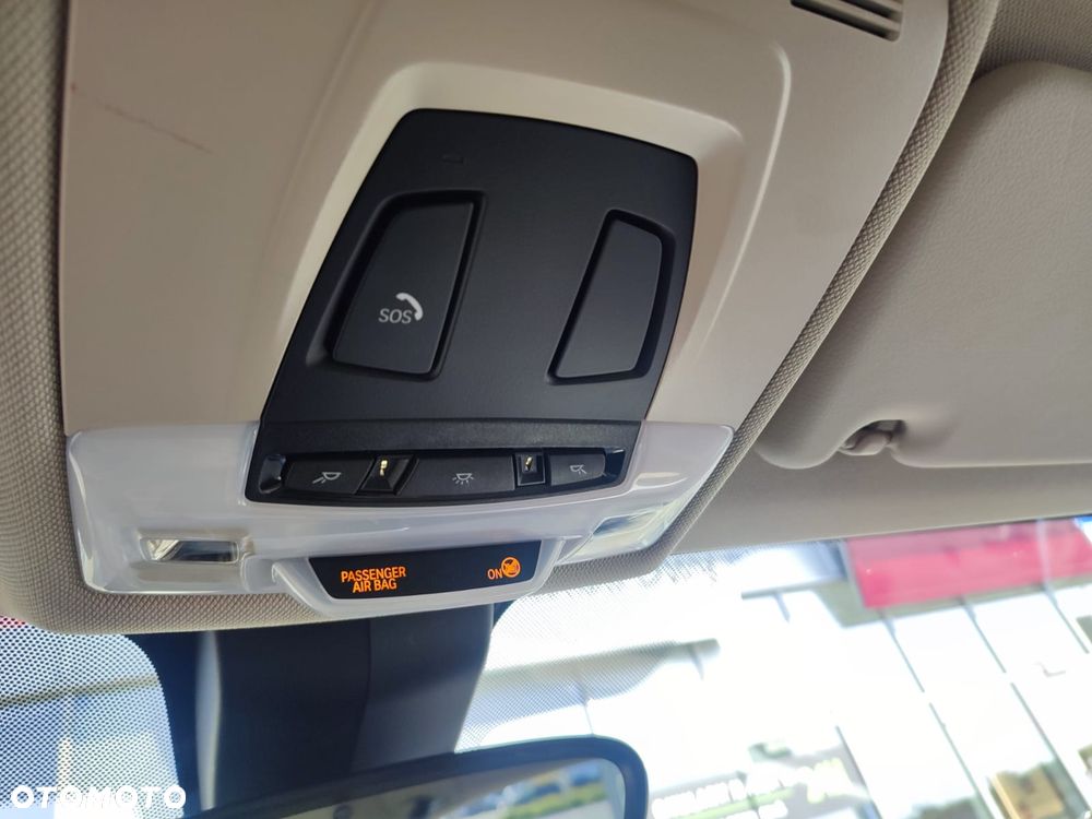 BMW X1 sDrive18d Advantage - 8