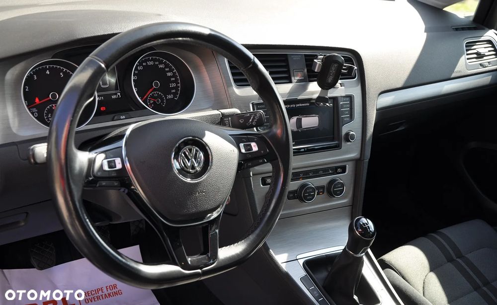 Volkswagen Golf 1.4 TSI BMT Comfortline - 10