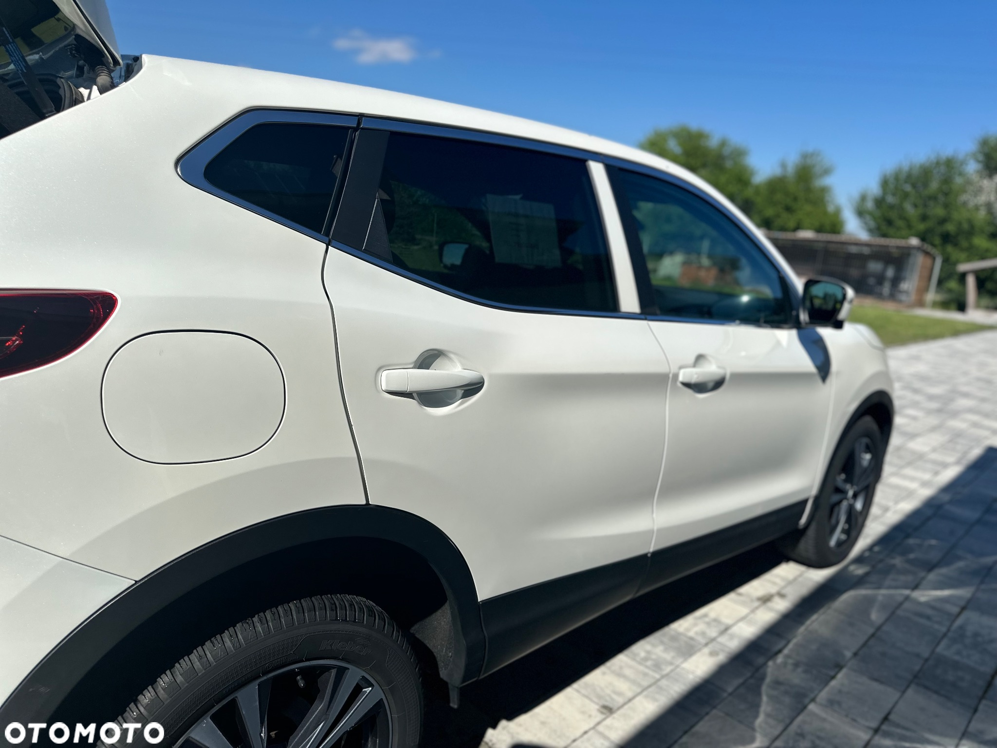 Nissan Qashqai 1.7 dCi Xtronic ALL-MODE 4x4i N-CONNECTA - 6