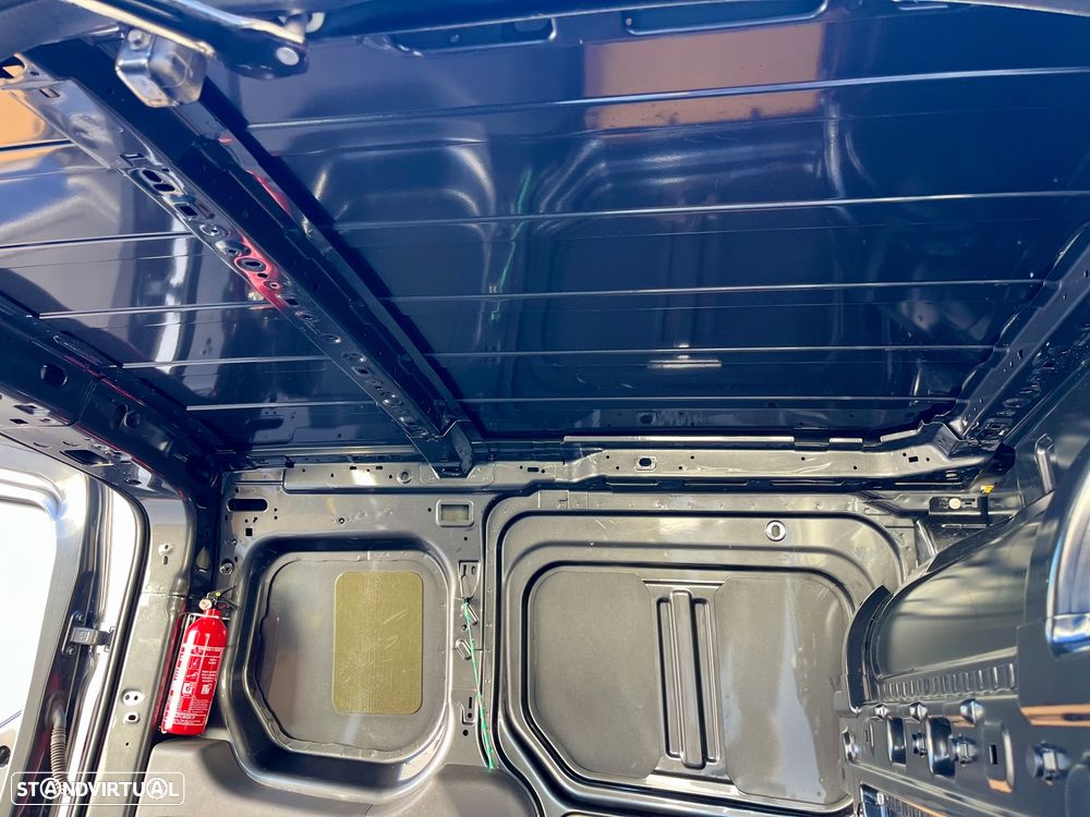 Ford Transir Connect - 26