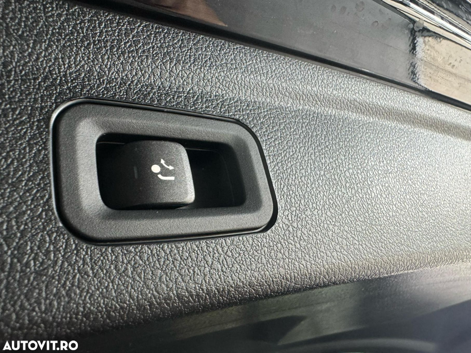 Mercedes-Benz GLE 350 de 4Matic 9G-TRONIC - 34