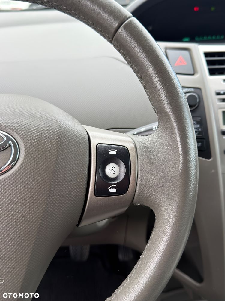 Toyota Yaris 1.33 Prestige - 23