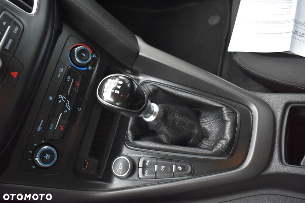 Ford Focus 1.5 EcoBoost Start-Stopp-System COOL&CONNECT - 9