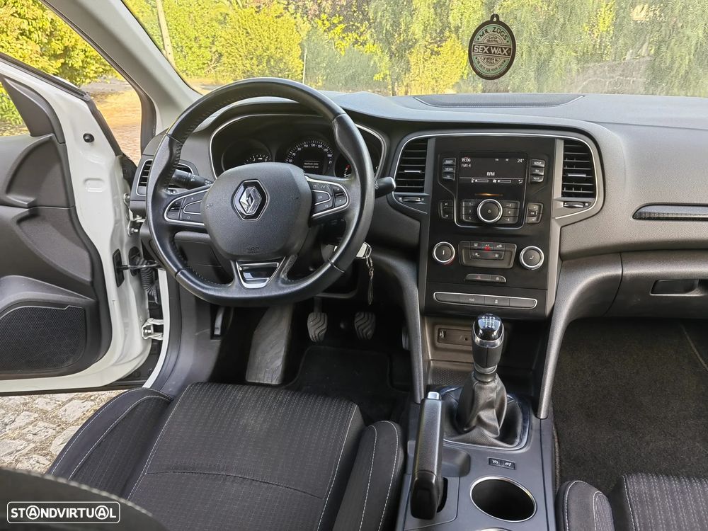 Renault Mégane 1.5 dCi Zen - 15