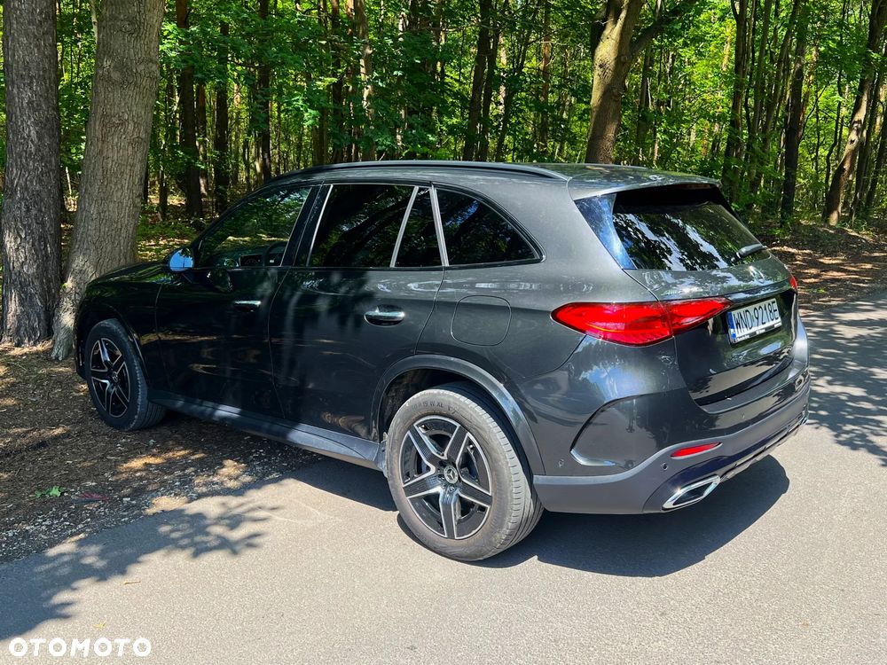 Mercedes-Benz GLC 300 e 4-Matic AMG Line - 15