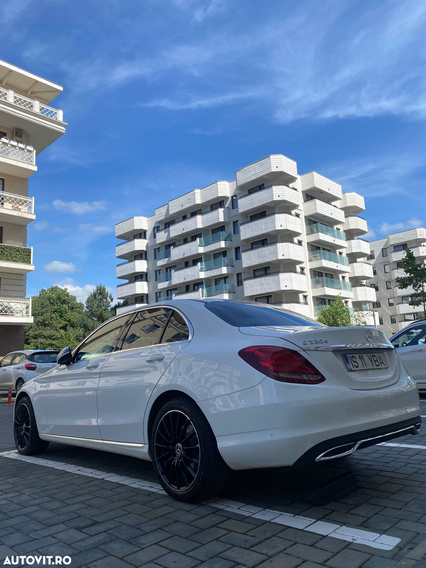 Mercedes-Benz C 220 d 9G-TRONIC AMG Line - 3