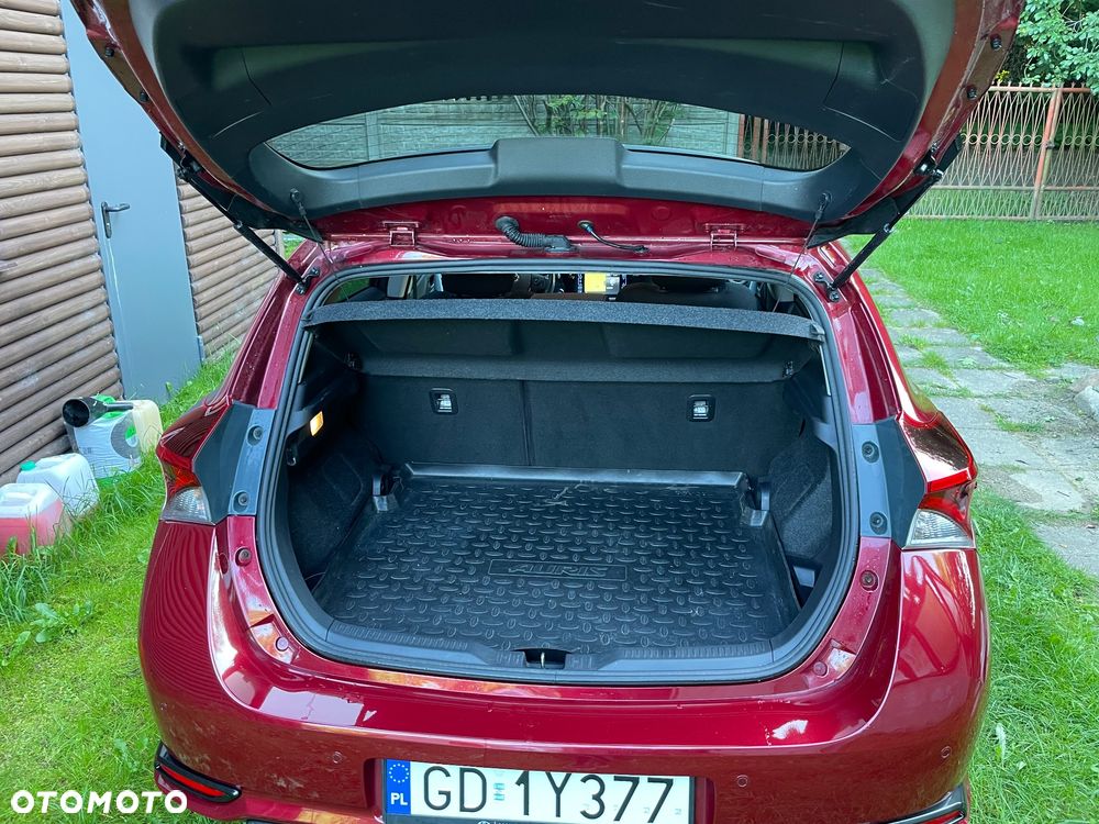 Toyota Auris - 5