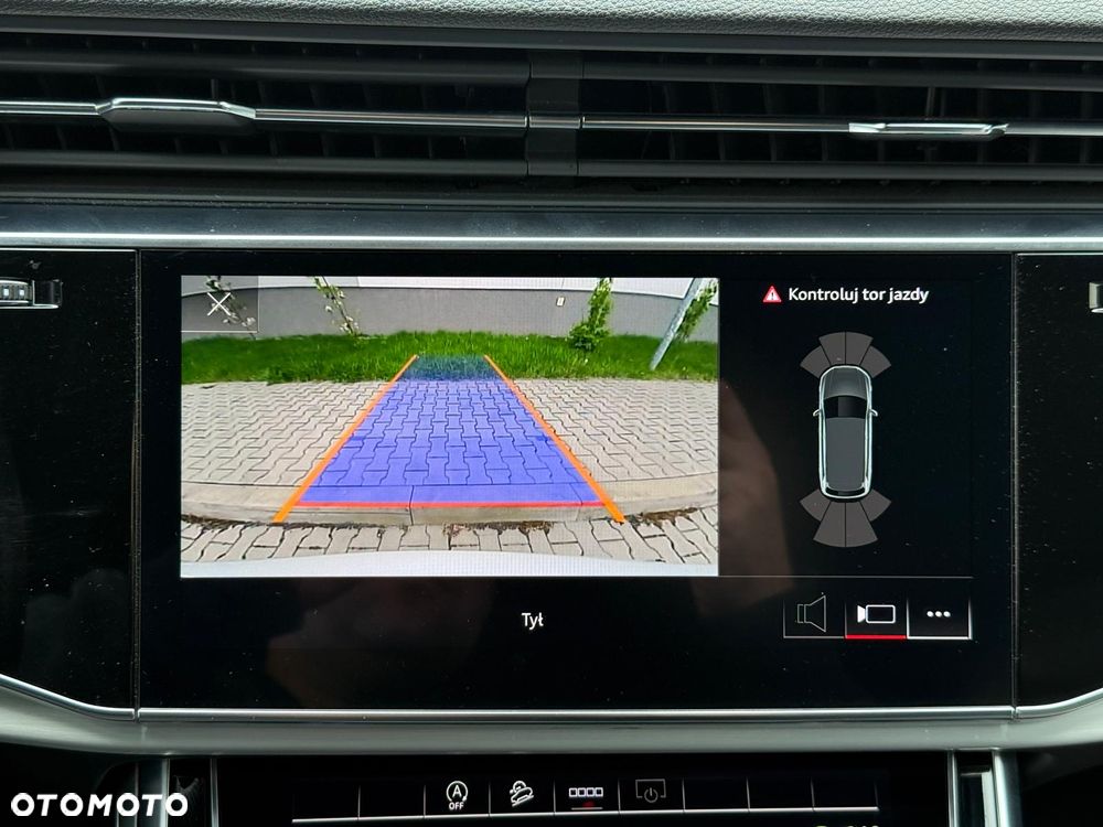 Audi Q7 - 18
