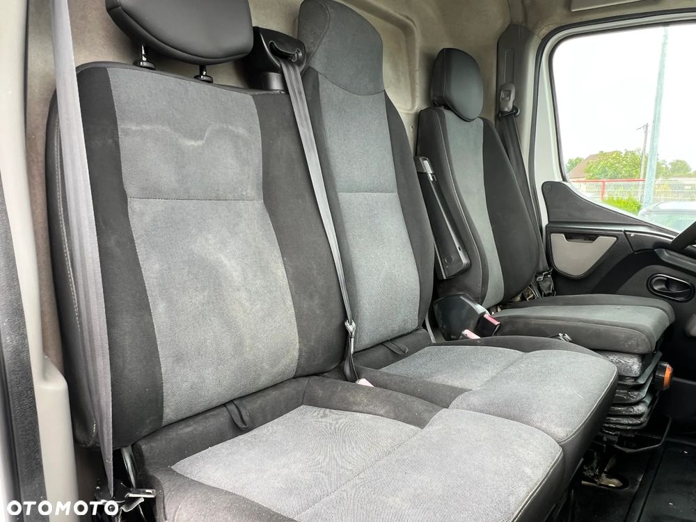 Renault Master 2.3 DCI - 12