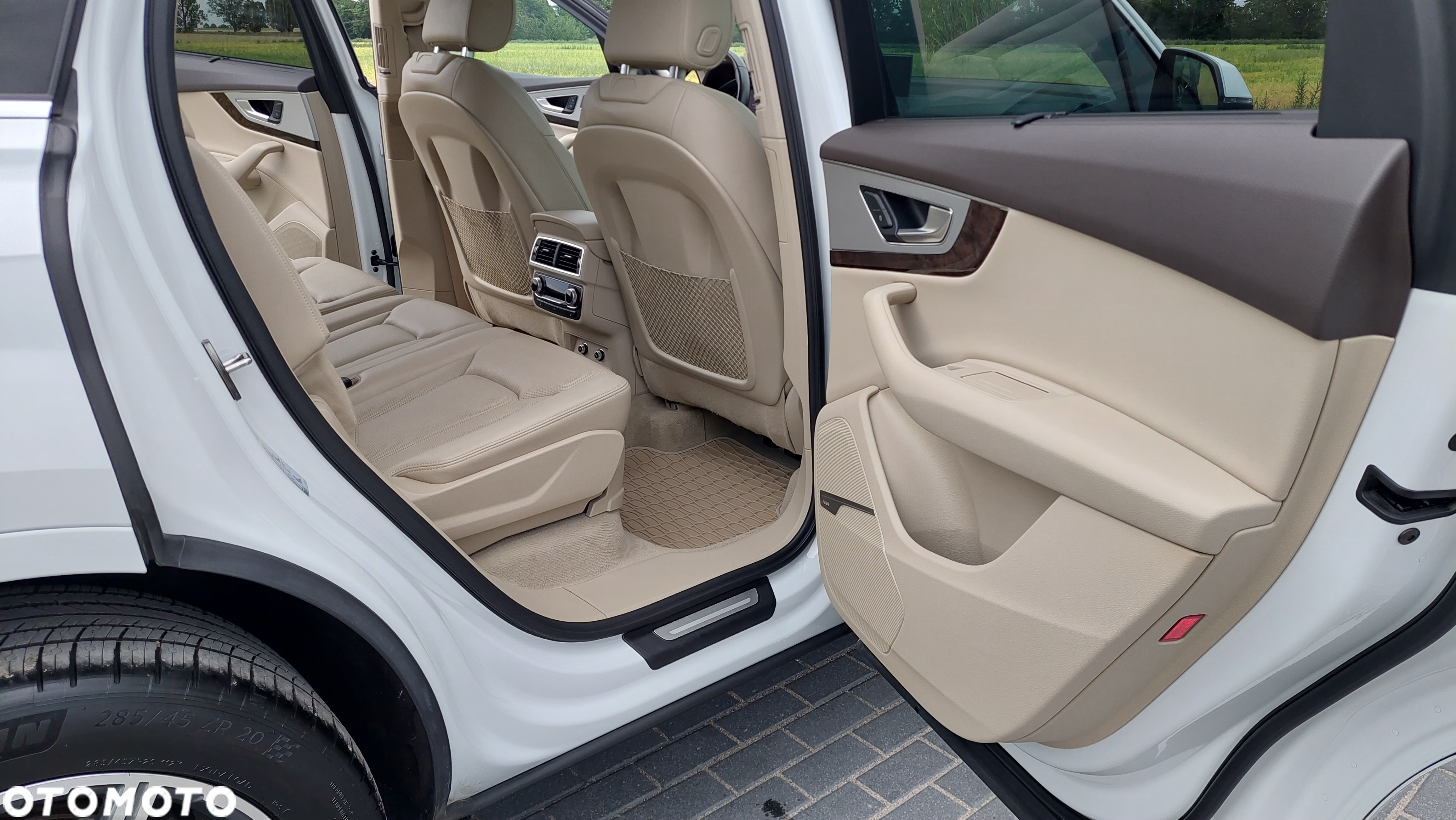 Audi Q7 - 14