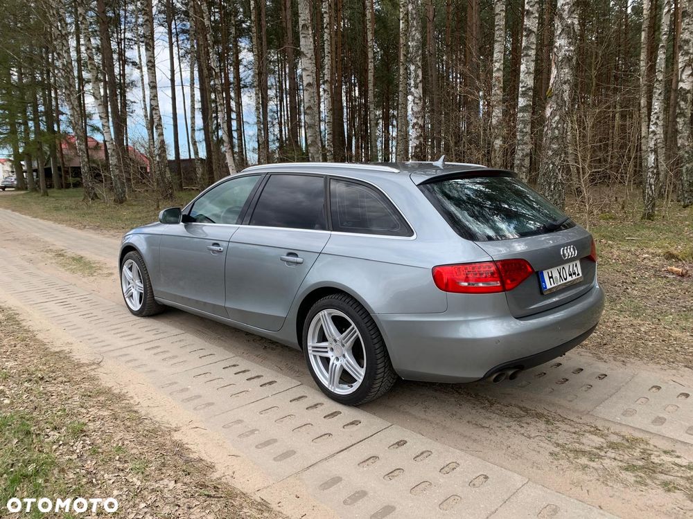 Audi A4 Avant 2.0 TDI Limited Edition - 15