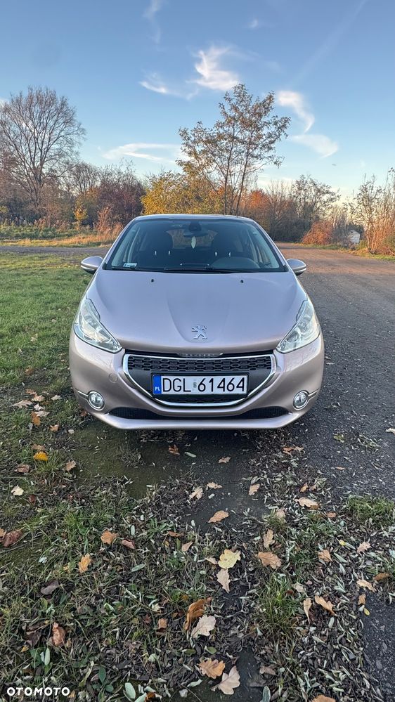Peugeot 208 1.4 VTi Allure - 2