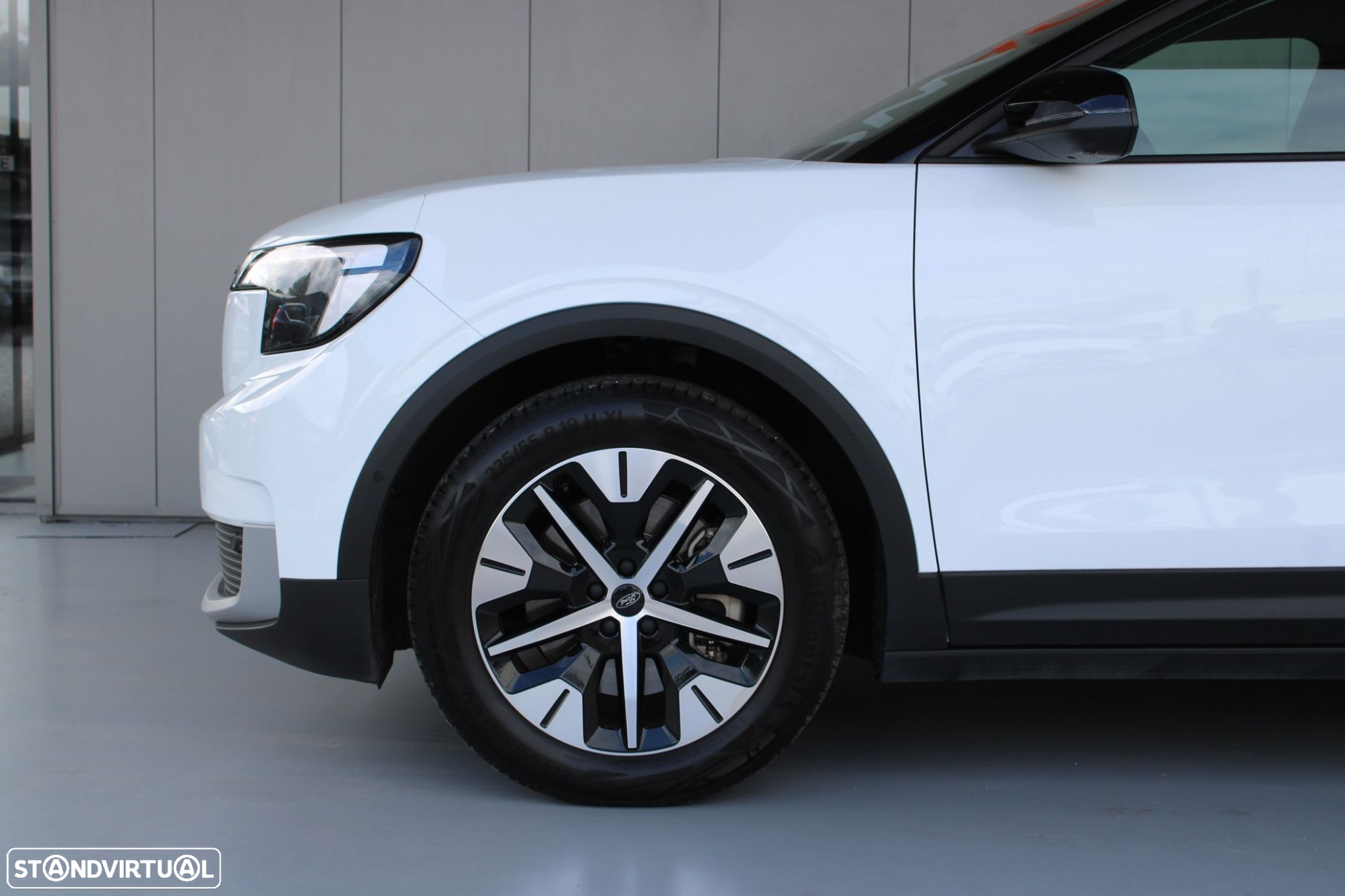 Ford Explorer 77 kWh Premium - 22
