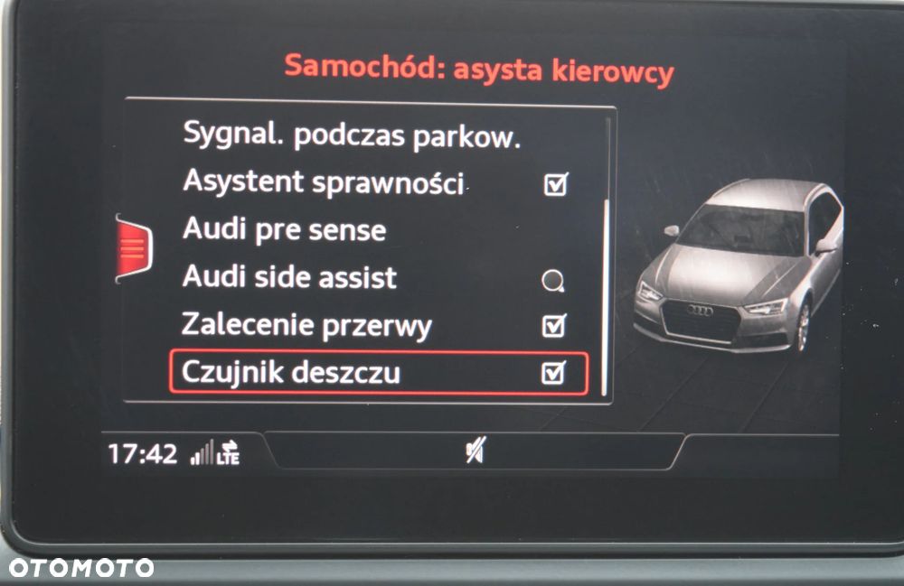 Audi A4 Avant 40 TFSI sport - 32