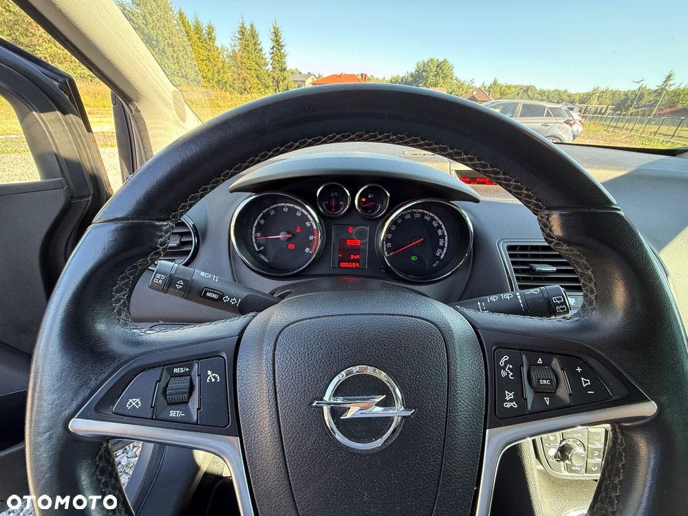 Opel Meriva 1.4 150 Jahre - 17
