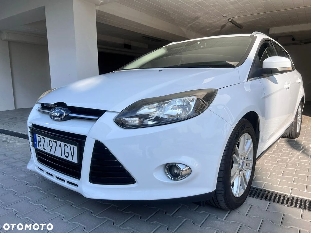 Ford Focus 1.6 SYNC Edition - 30