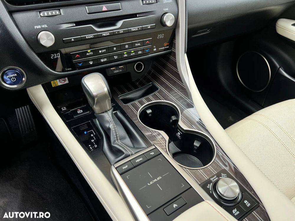 Lexus Seria RX 450h Aut. Luxury - 17