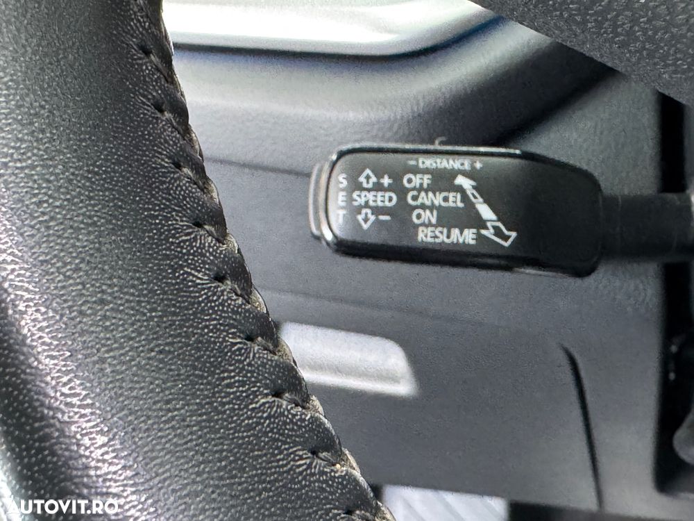 Skoda Octavia 2.0 TDI DSG Style - 19