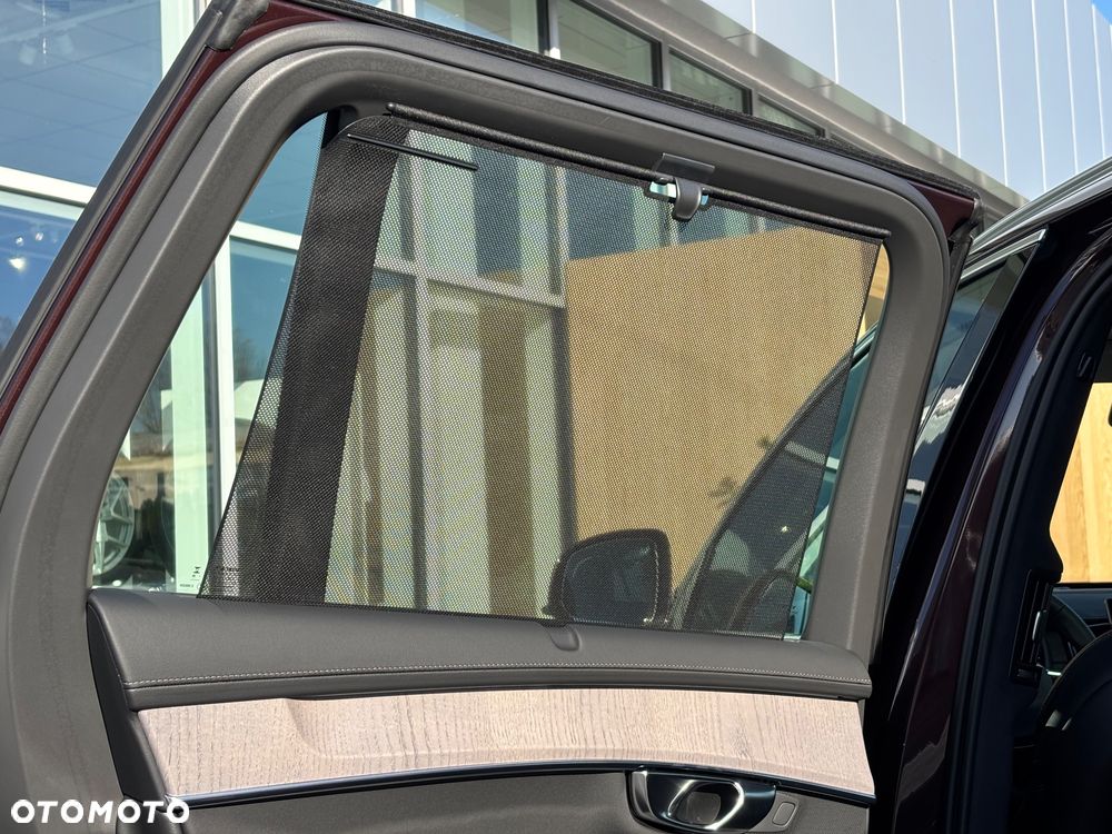 Volvo XC 90 T8 AWD Plug-In Hybrid Ultra Bright 7os - 13