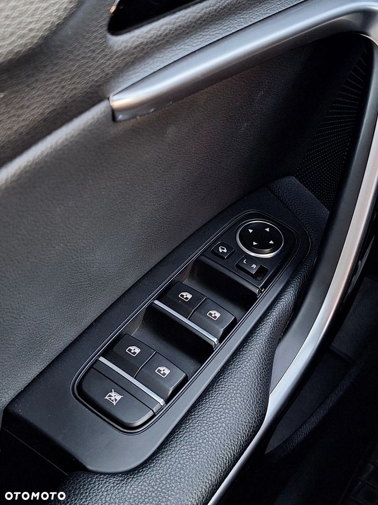 Kia XCeed 1.5 T-GDI L Business Line - 13