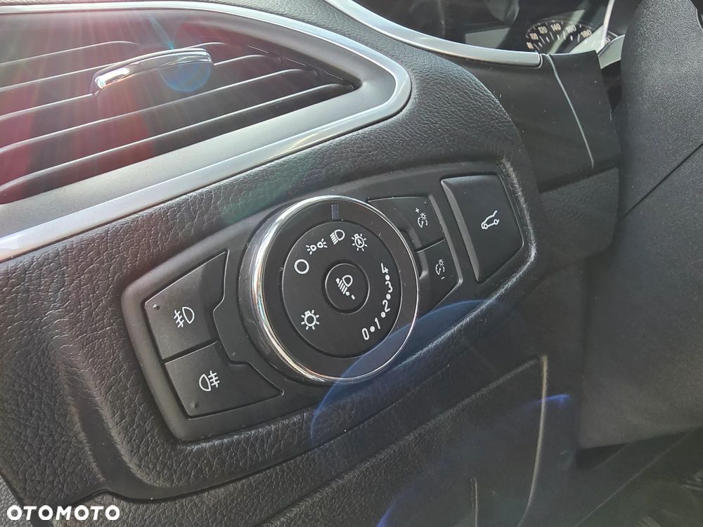 Ford Galaxy 2.0 TDCi Titanium - 33
