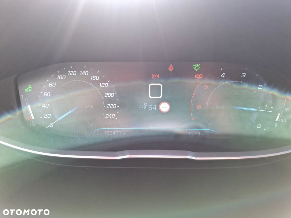 Peugeot 3008 1.6 BlueHDi Active S&S - 16