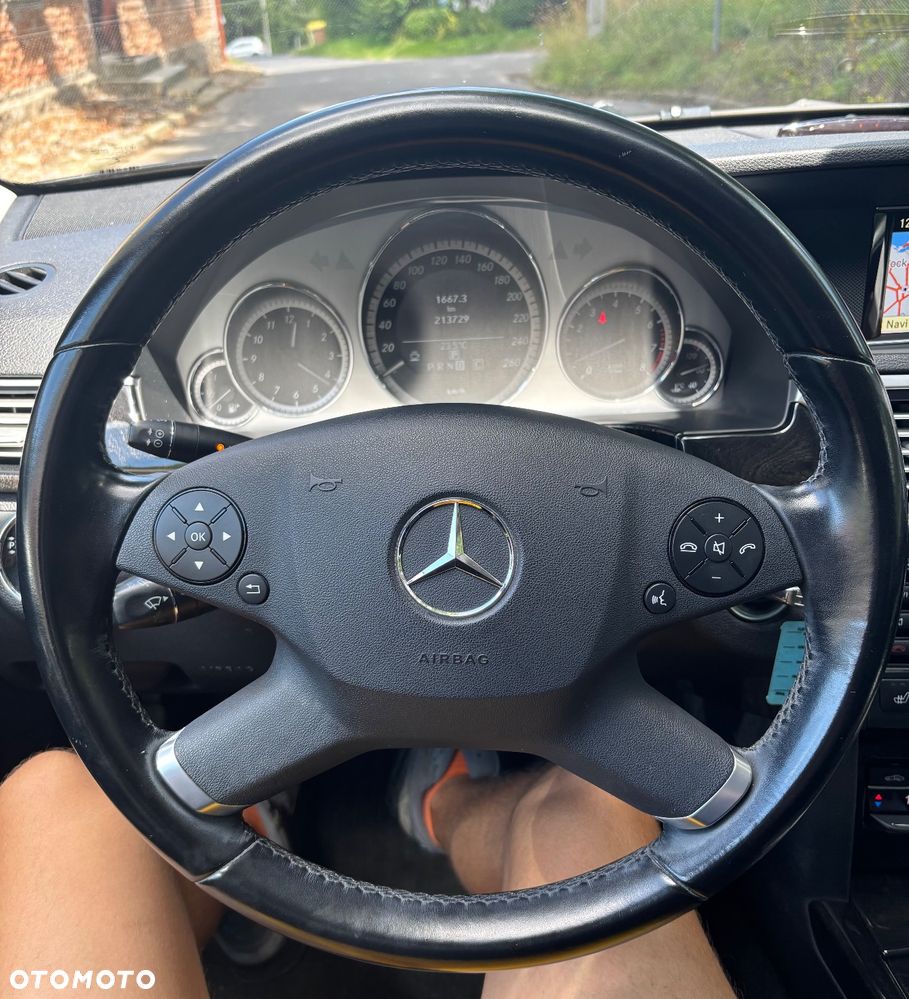 Mercedes-Benz Klasa E - 13
