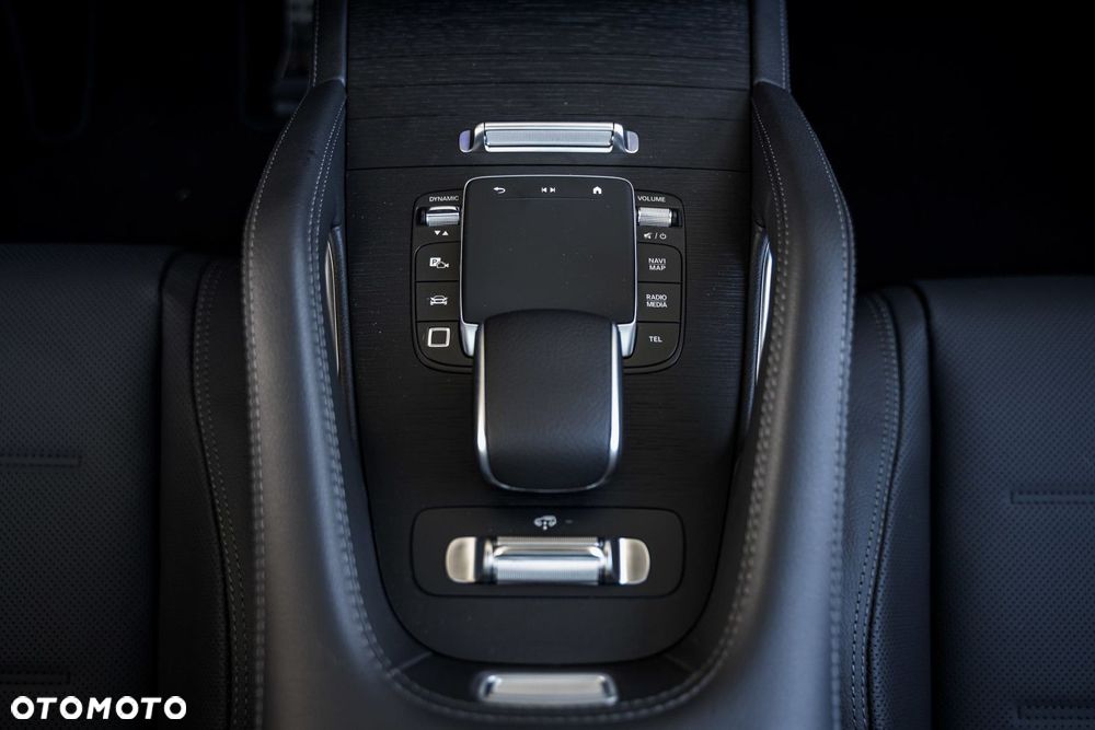 Mercedes-Benz GLE - 25