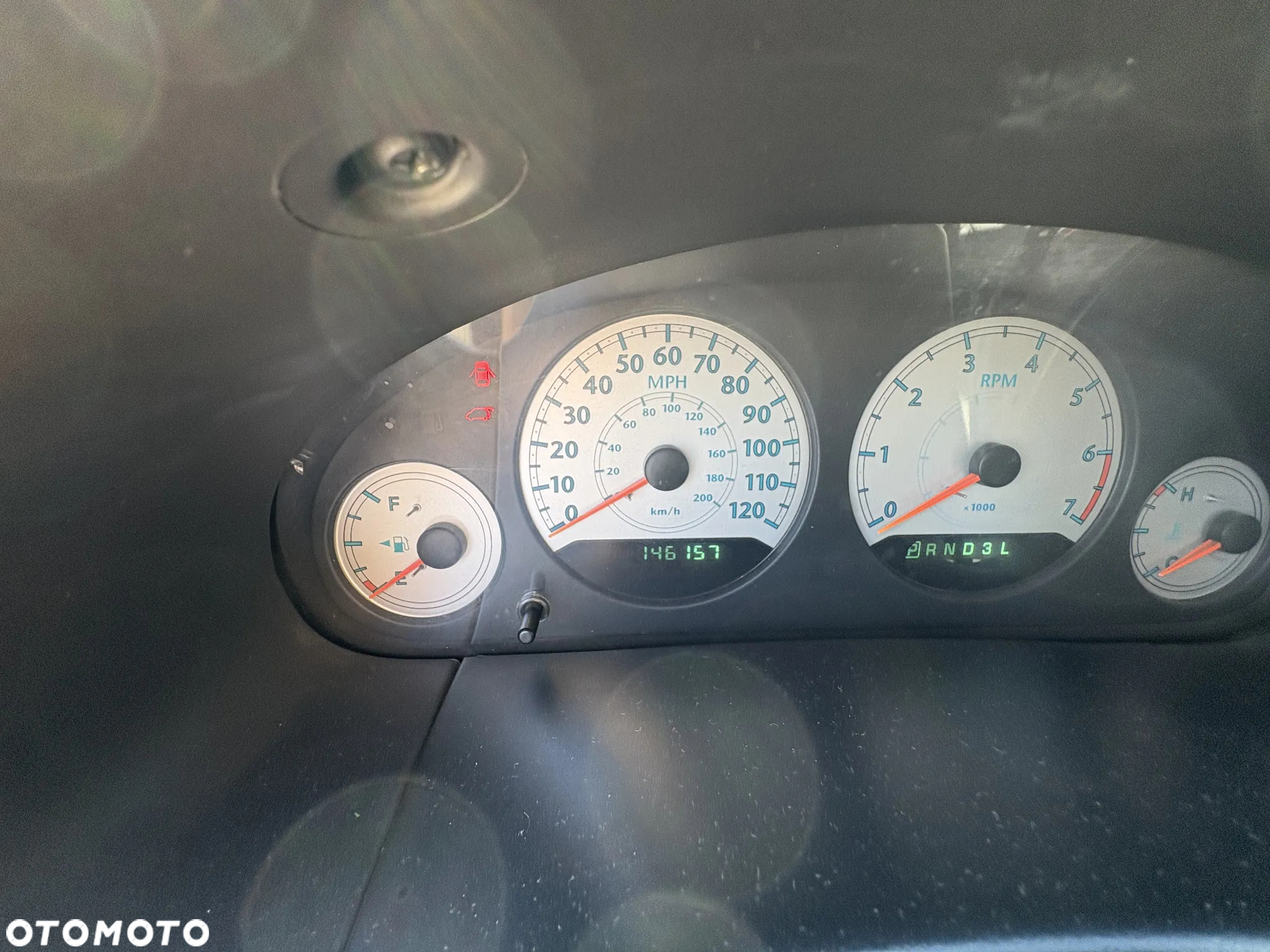 Chrysler Town & Country 3.3 - 8