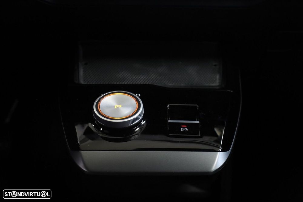 MG MG4 51 kWh Standard - 17