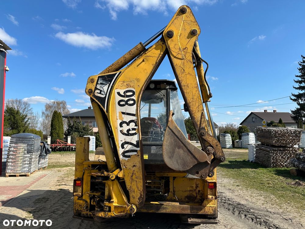 Caterpillar 428B ramię typu Banan - 5