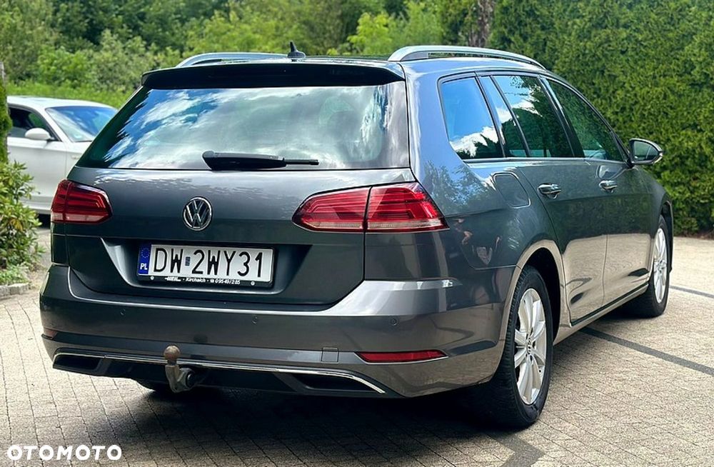 Volkswagen Golf Variant 2.0 TDI SCR DSG Join - 4