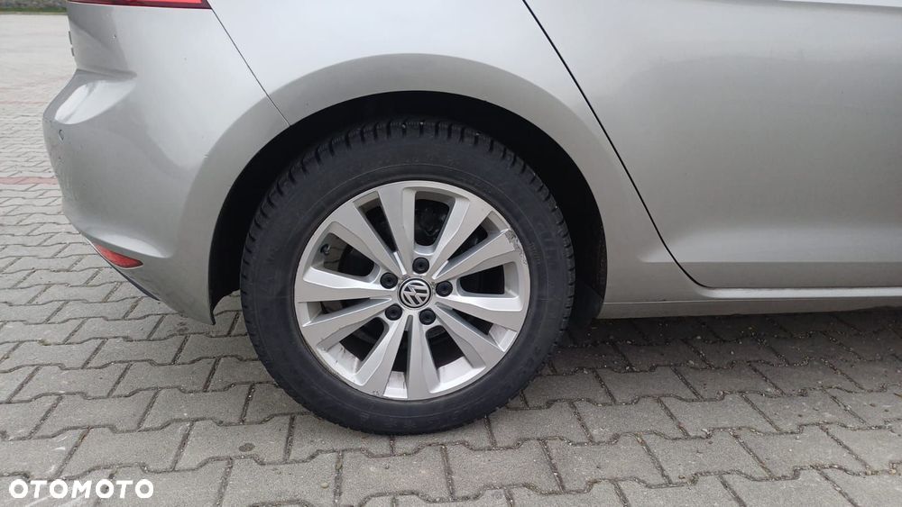 Volkswagen Golf 1.6 TDI BlueMotion Technology Comfortline - 16