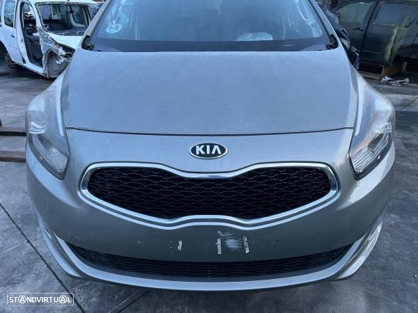 Frente Completa Kia Carens Iv - 1