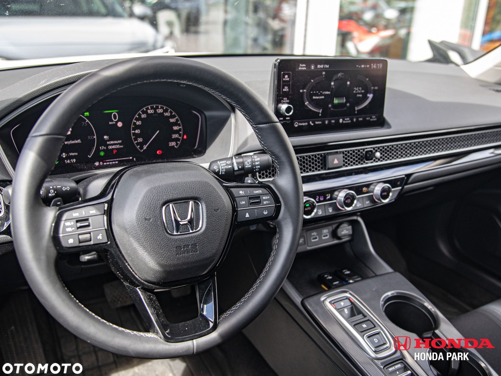 Honda Civic 2.0 i-MMD Elegance CVT - 29