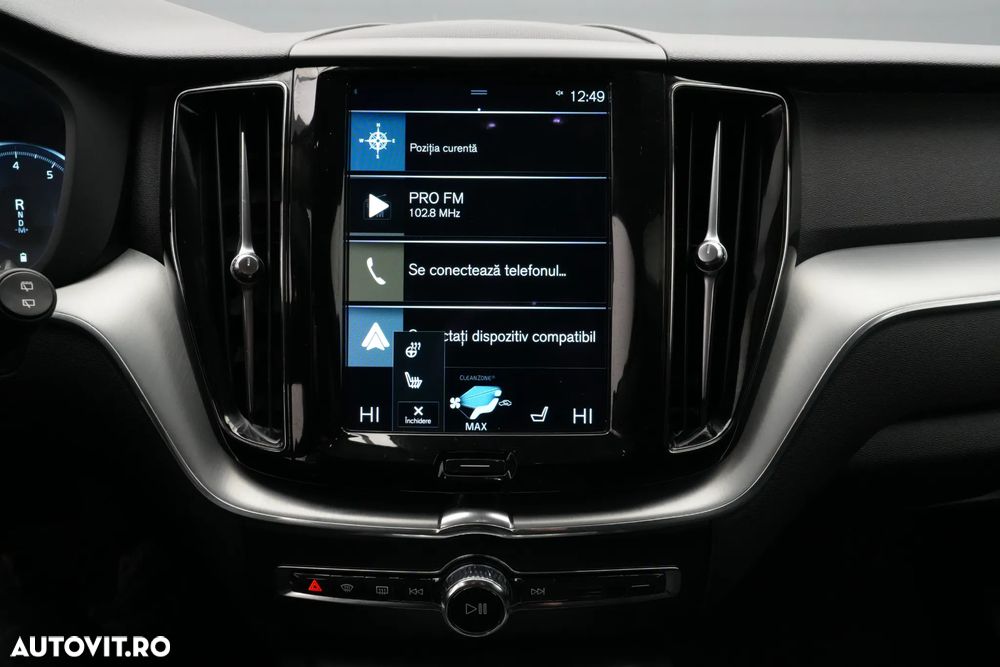 Volvo XC 60 B4 MHEV Momentum Pro - 23