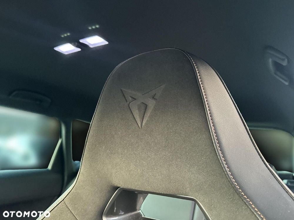 Cupra Ateca 1.5 TSI DSG - 32