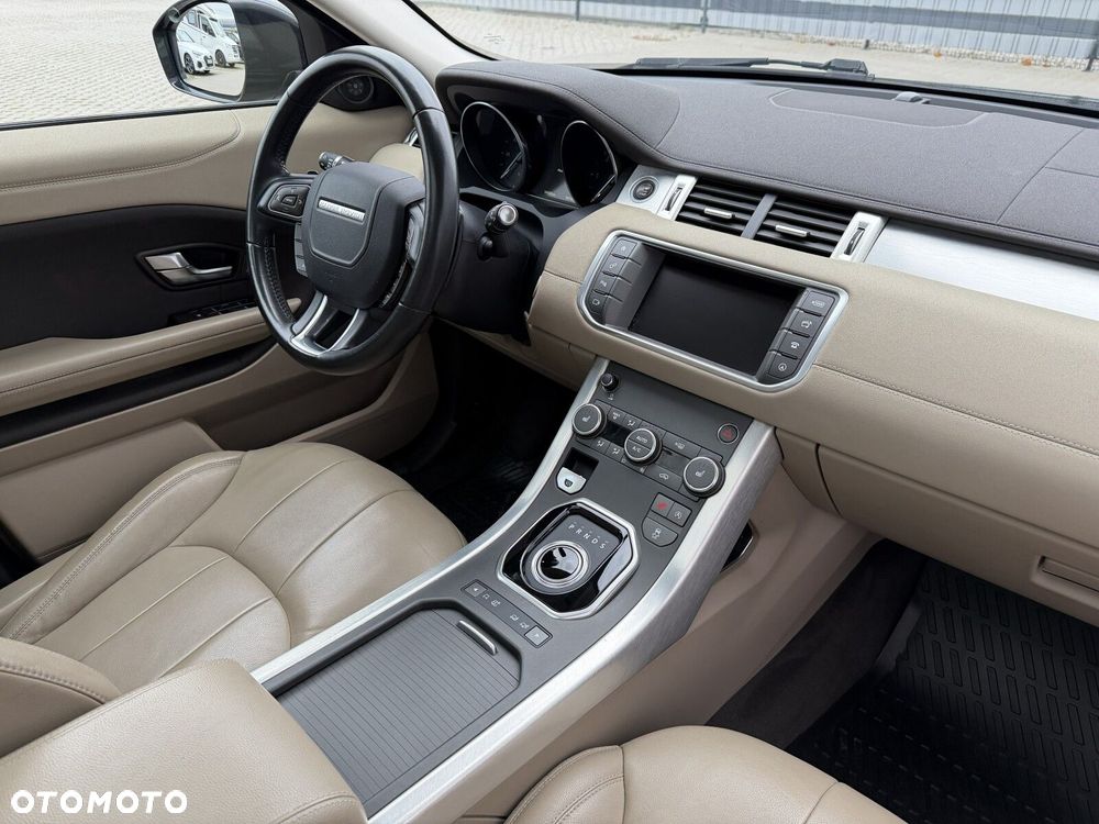 Land Rover Range Rover Evoque - 27