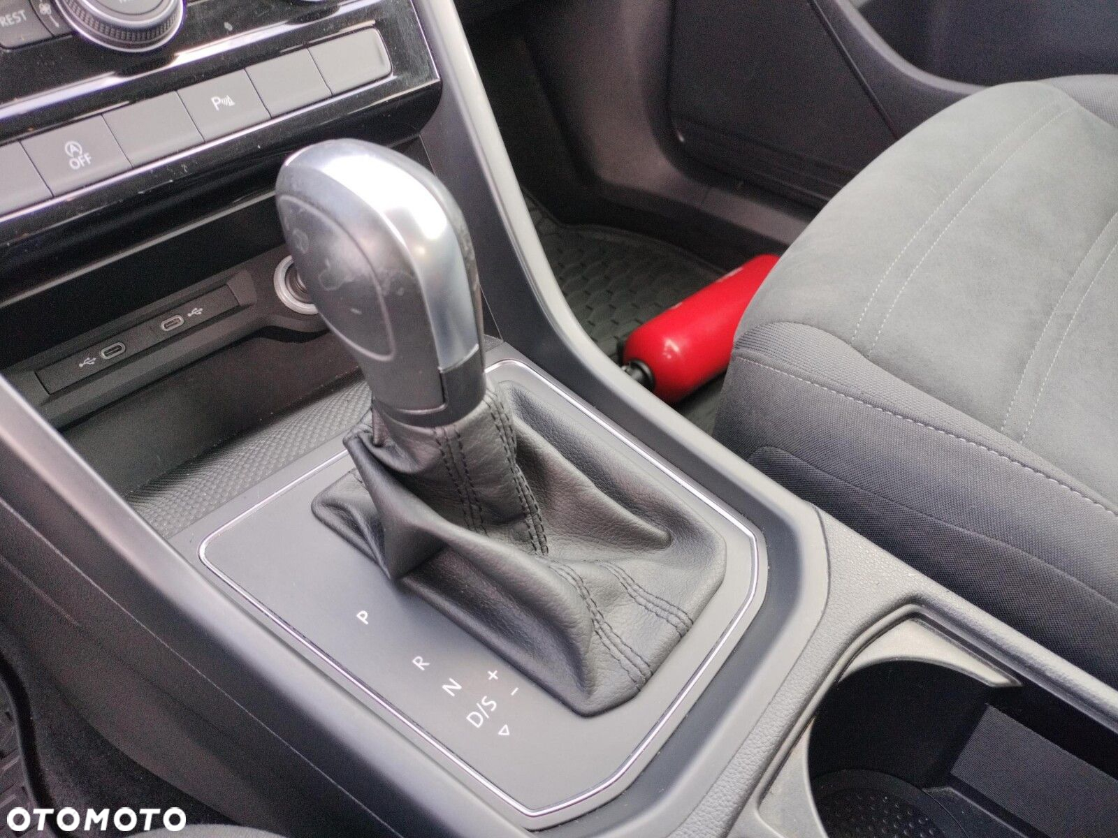 Volkswagen Touran 1.5 TSI EVO Comfortline DSG - 14