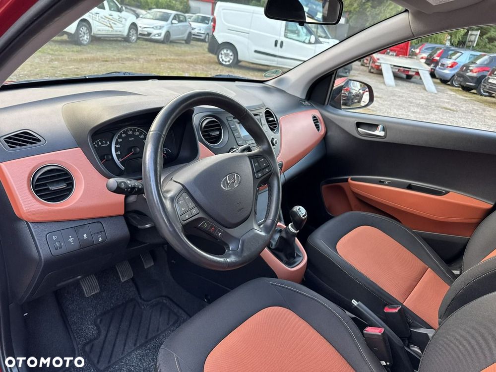 Hyundai i10 - 24