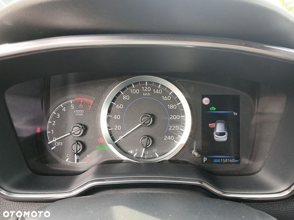 Toyota Corolla 1.8 Hybrid Comfort - 32