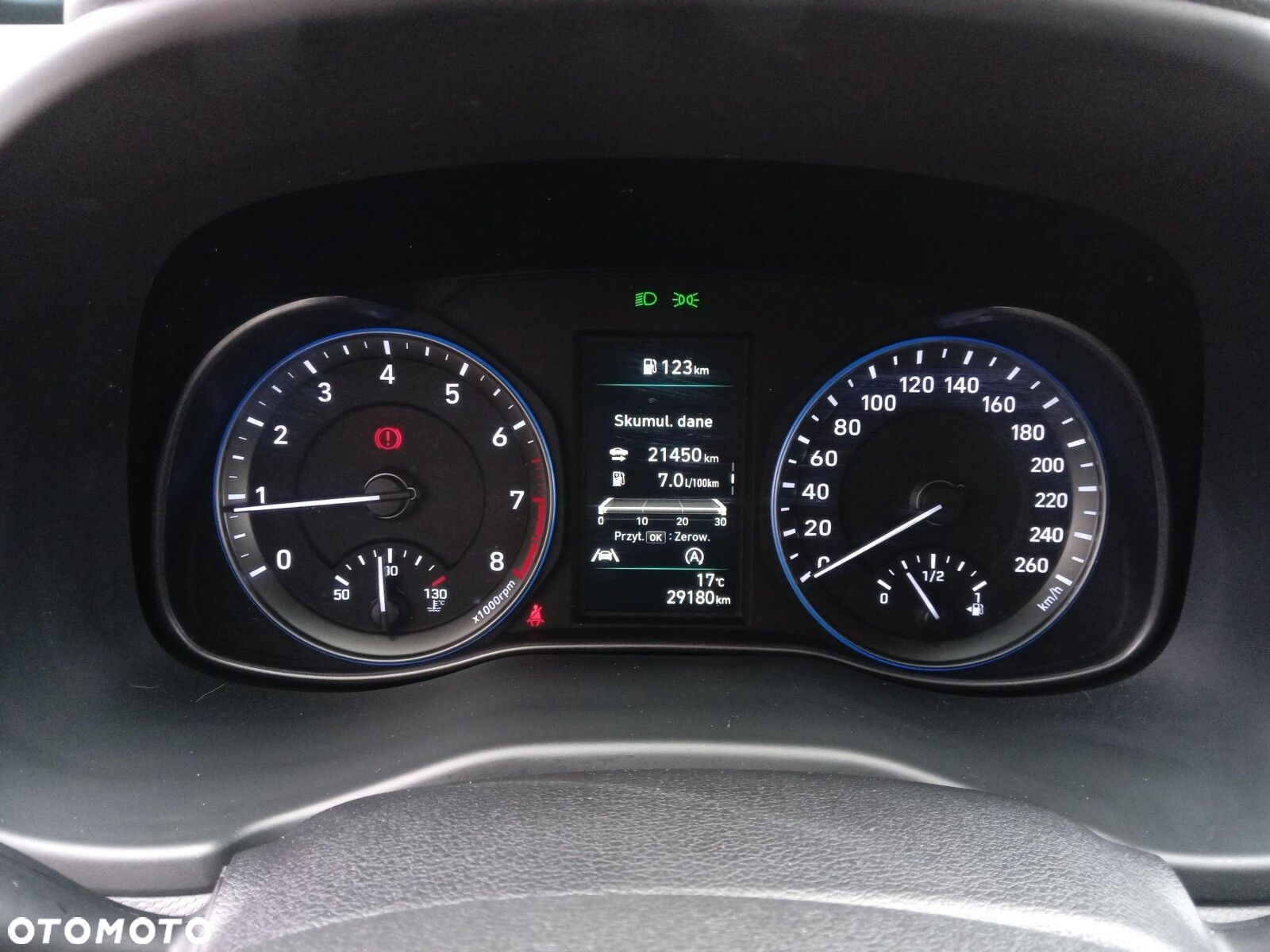 Hyundai Kona - 18